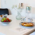 Lexapartments Mit Sonnenterrasse Lejlighed Reutlingen