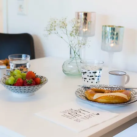 Lexapartments Mit Sonnenterrasse דירה רויטלינגן