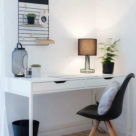 דירה Lexapartments Mit Sonnenterrasse רויטלינגן