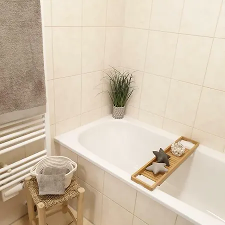 Lexapartments Mit Sonnenterrasse Reutlingen